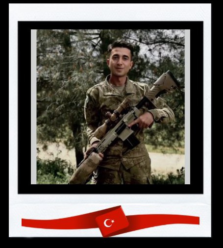 Pençe-Kilit Harekâtı bölgesinde teröristlerle çıkan çatışmada şehit olan Elazığlı Piyade Sözleşmeli Er Kemal Aslan Şehit Oldu.